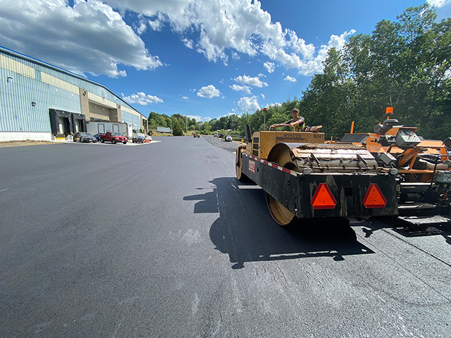 Paramount Paving